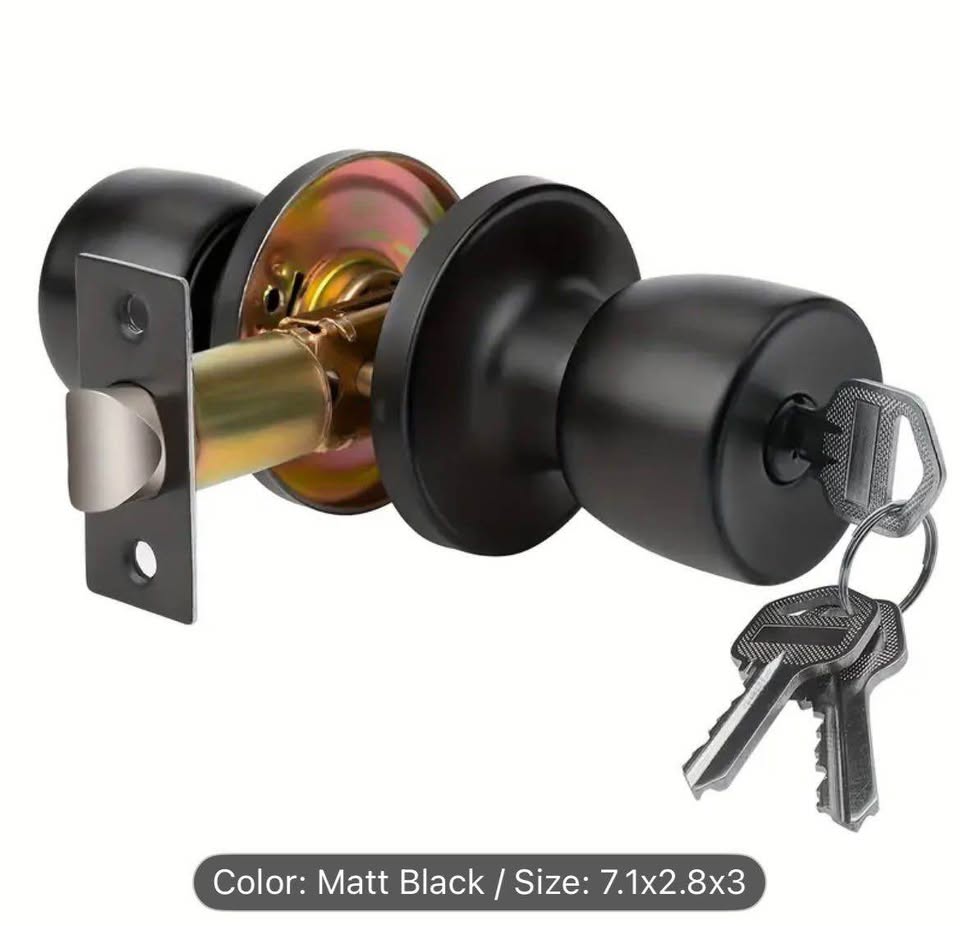 Matte Black Keyed Entry Door Knob Set